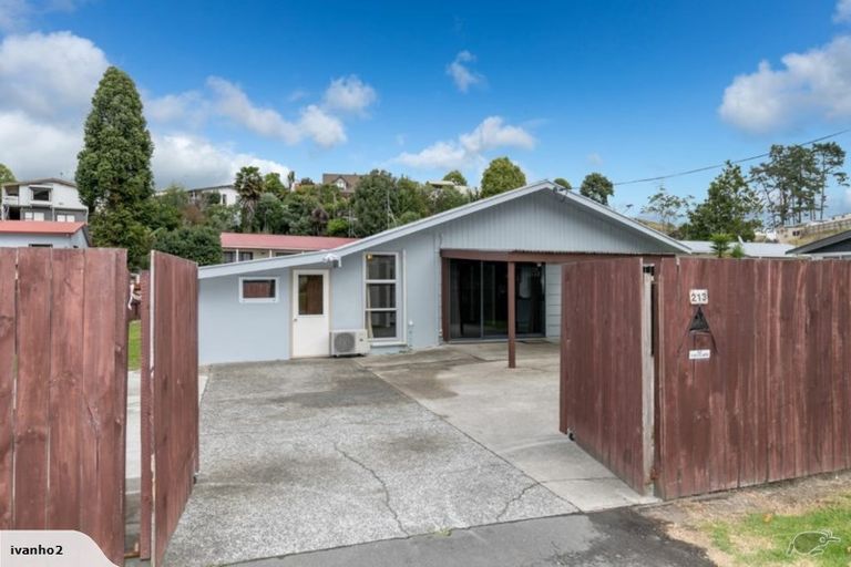 Photo of property in 213 Whatawhata Road, Dinsdale, Hamilton, 3204