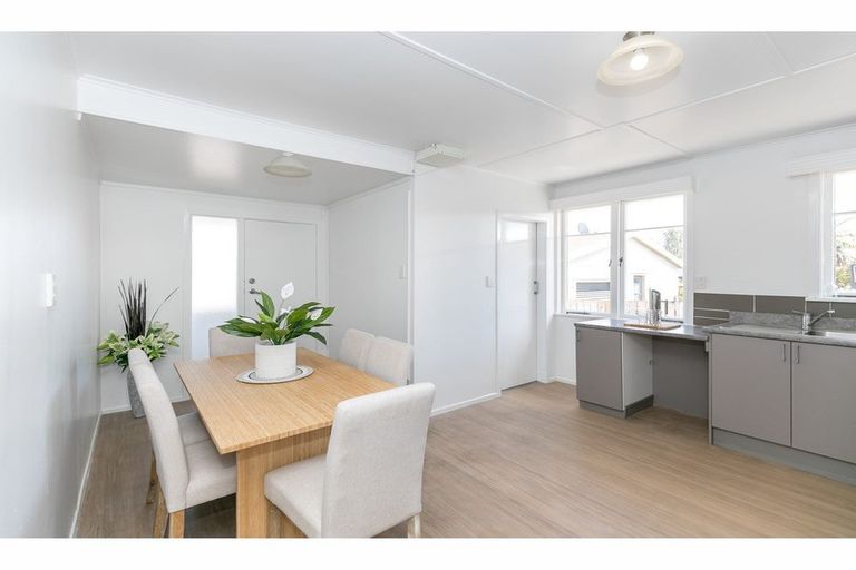 Photo of property in 19 Waimarie Street, Nawton, Hamilton, 3200