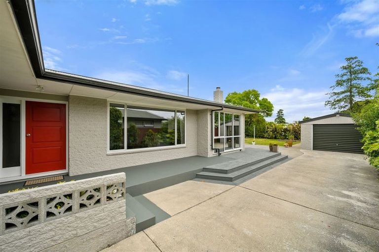 Photo of property in 67 Cotswold Avenue, Bishopdale, Christchurch, 8053