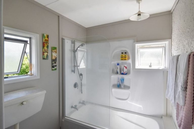 Photo of property in 54 Perth Street, South Hill, Oamaru, 9400