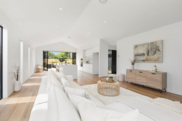 Photo of property in 704b Papamoa Beach Road, Papamoa Beach, Papamoa, 3118