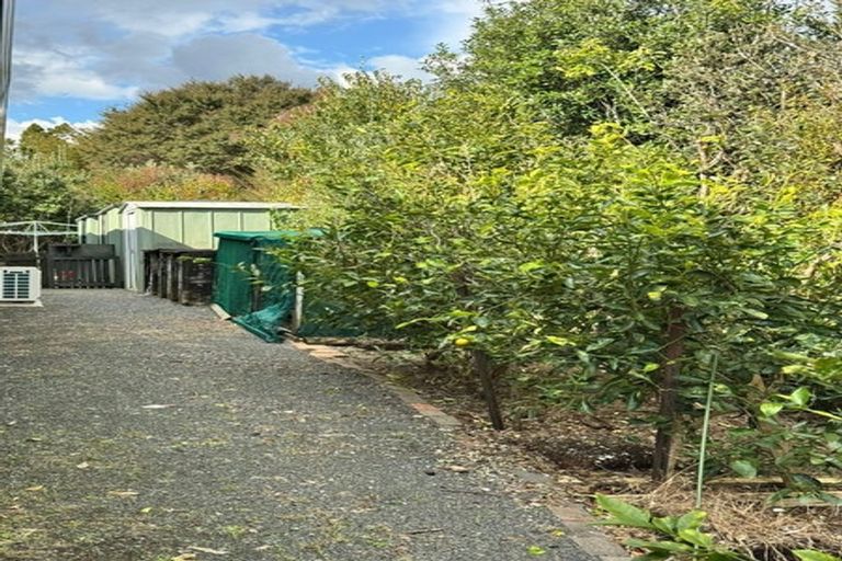 Photo of property in 180 Settlement Road, Papakura, 2110