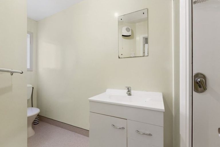 Photo of property in 113 Harbour Terrace, North Dunedin, Dunedin, 9016