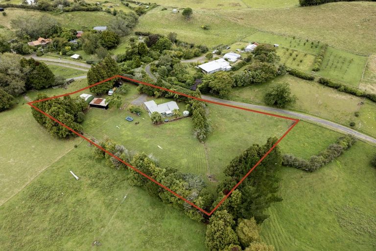 Photo of property in 83a Odey Road, Whakamarama, 3179