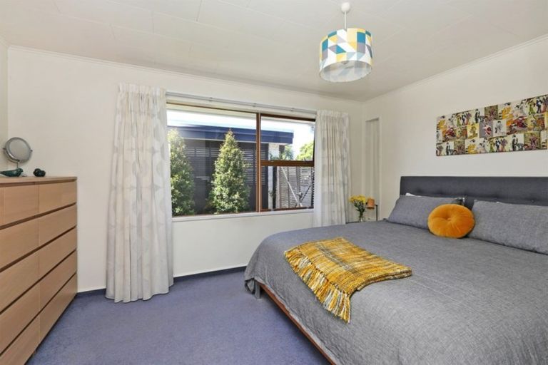 Photo of property in 55 Upham Crescent, Taradale, Napier, 4112