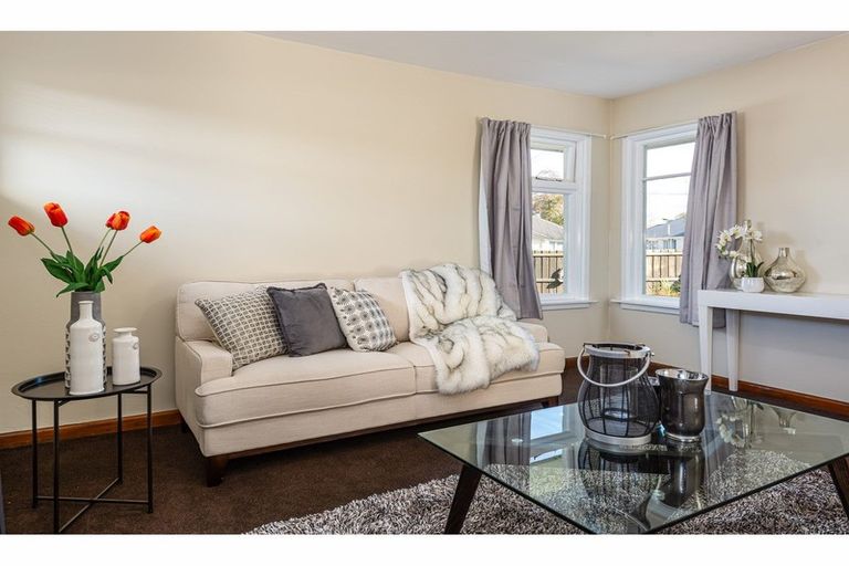 Photo of property in 1/106 Harris Crescent, Papanui, Christchurch, 8053