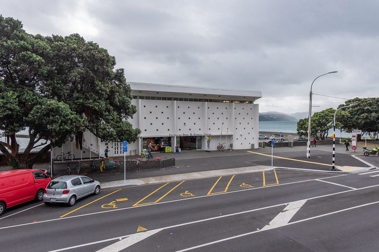 Photo of property in Mariner, 1a/140 Oriental Parade, Oriental Bay, Wellington, 6011