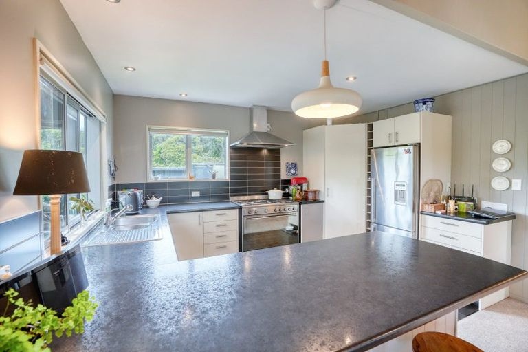 Photo of property in 14 Butlers Road, Ruatapu, Hokitika, 7883