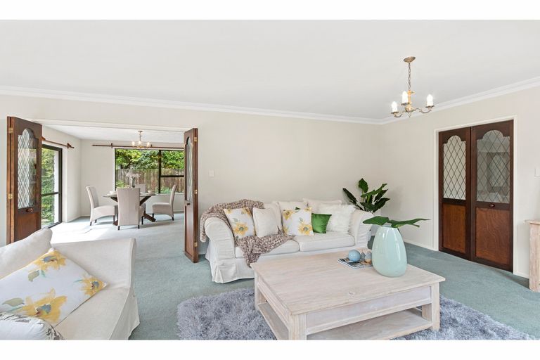 Photo of property in 28 Montclare Avenue, Ilam, Christchurch, 8041