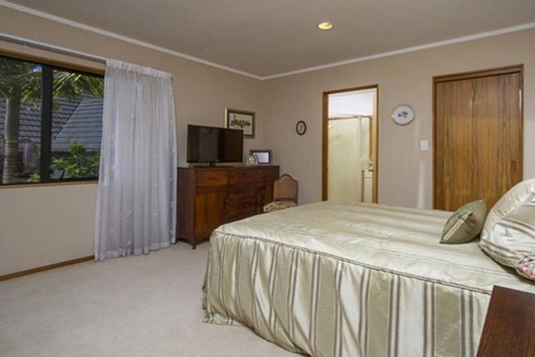 Photo of property in 1/7 Eban Avenue, Hillcrest, Auckland, 0627