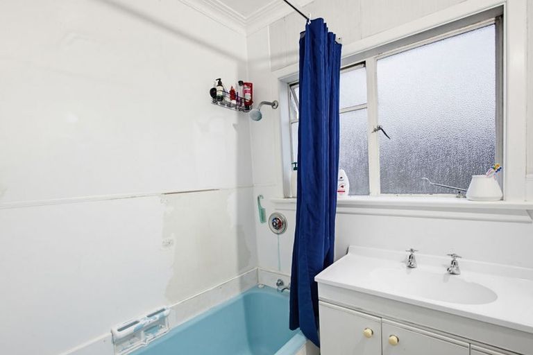 Photo of property in 37 York Road, Riversdale, 9776