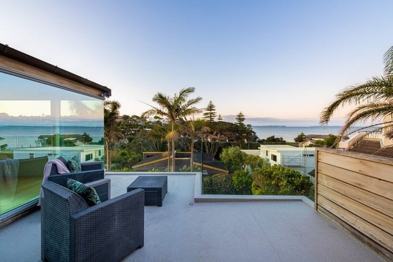 Photo of property in 12 Whitby Crescent, Mairangi Bay, Auckland, 0630