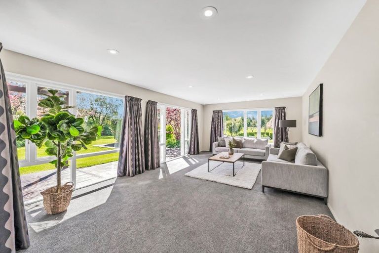 Photo of property in 9 Sarsfield Street, Southbridge, 7602