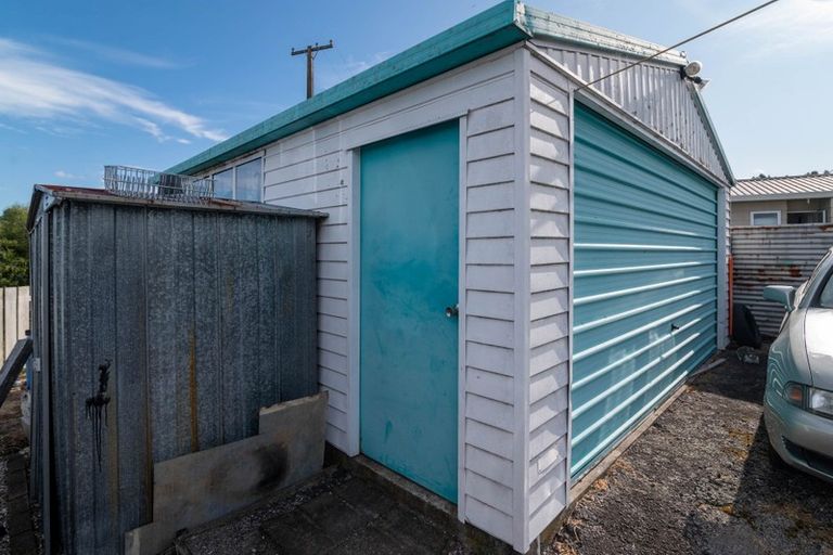 Photo of property in 14 Diamond Street, Pukehangi, Rotorua, 3015