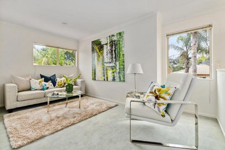 Photo of property in 2/13a Sandspit Road, Cockle Bay, Auckland, 2014