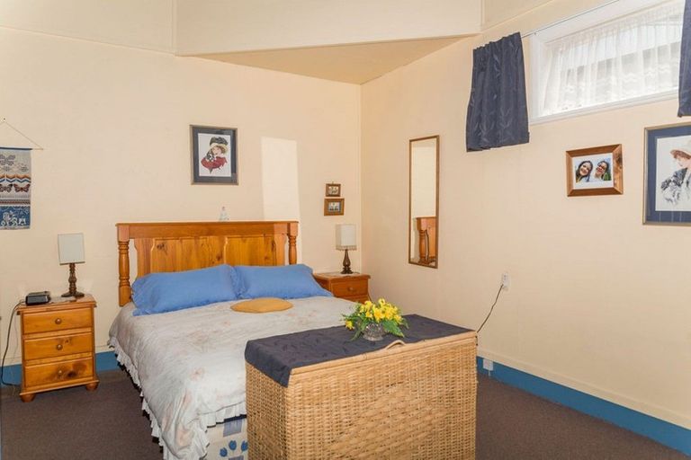 Photo of property in 7 Ruahine Street, Dannevirke, 4930