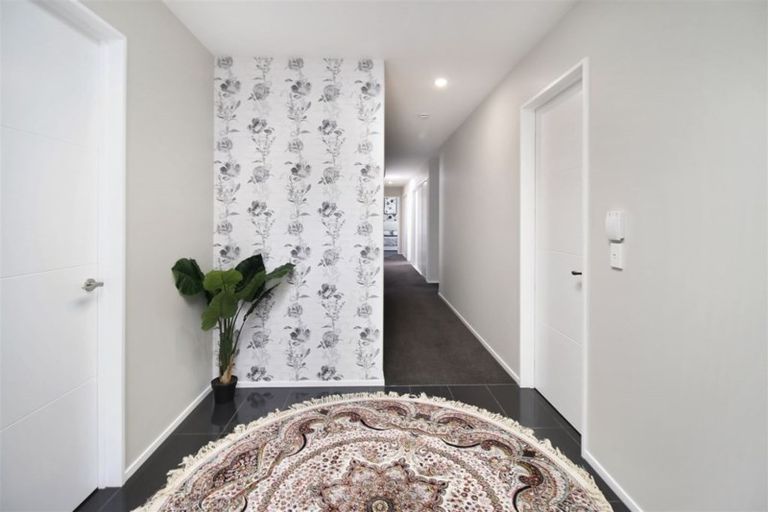 Photo of property in 8 Bofors Close, Wigram, Christchurch, 8042