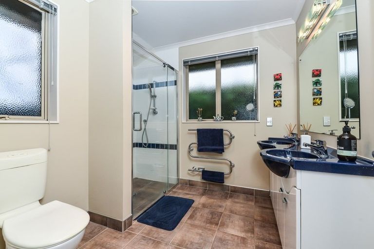 Photo of property in 18 Merlin Close, Huntington, Hamilton, 3210