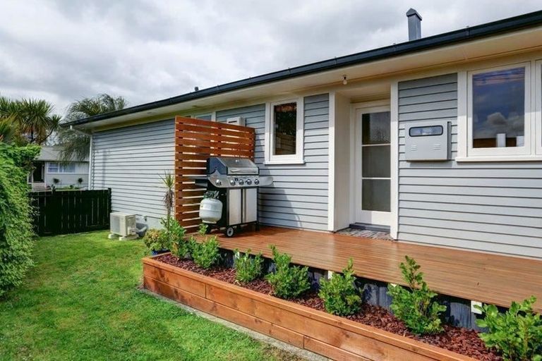 Photo of property in 12 Manapouri Place, Glenview, Hamilton, 3206