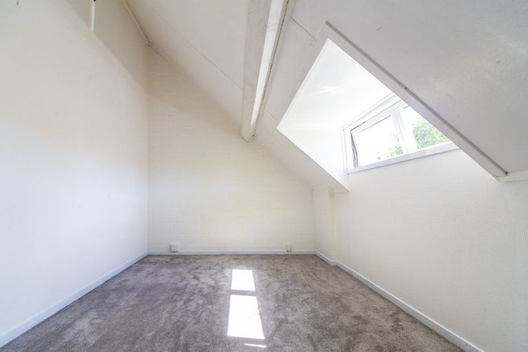 Photo of property in 8/46 Manuka Street, Hokowhitu, Palmerston North, 4410