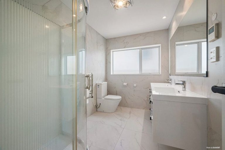 Photo of property in 20 Pennant Street, Long Bay, Auckland, 0630