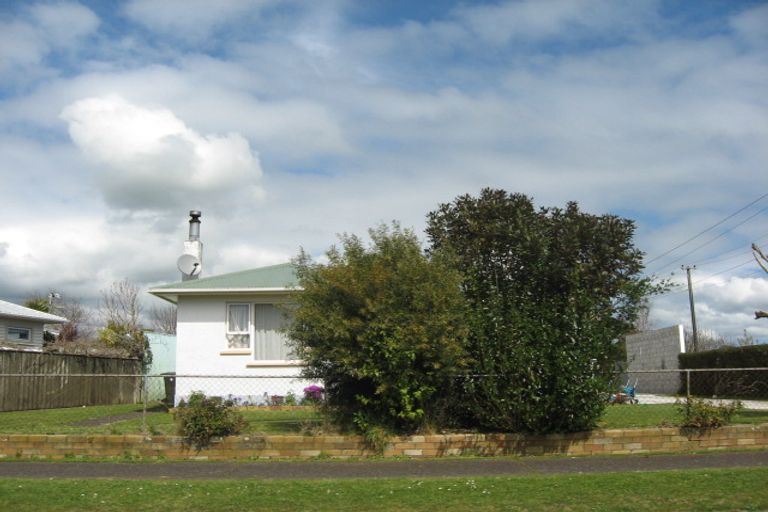 Photo of property in 6 Barry Street, Ferndale, New Plymouth, 4310