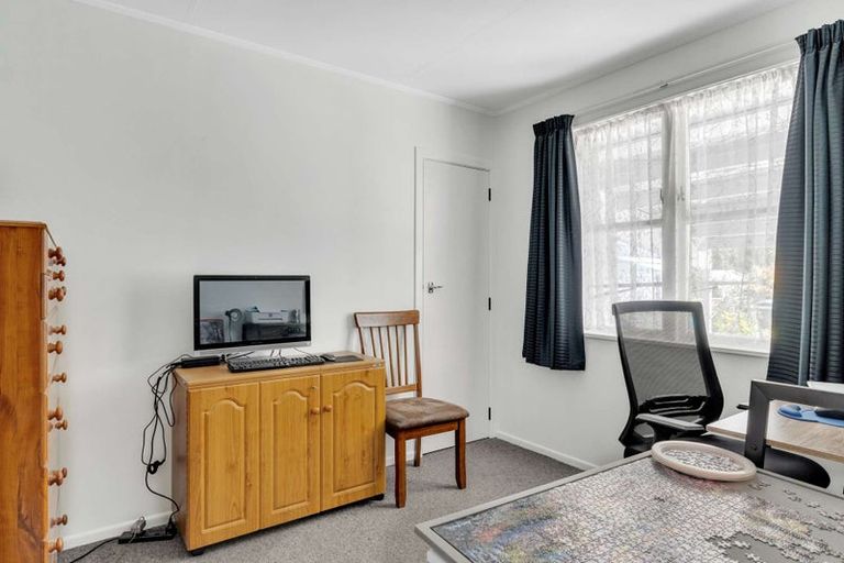 Photo of property in 28 Massey Road, Mangapapa, Gisborne, 4010