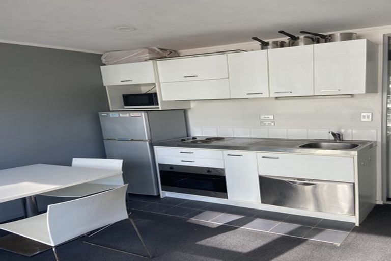 Photo of property in The Volt Apartments, 306/430 Queen Street, Auckland Central, Auckland, 1010