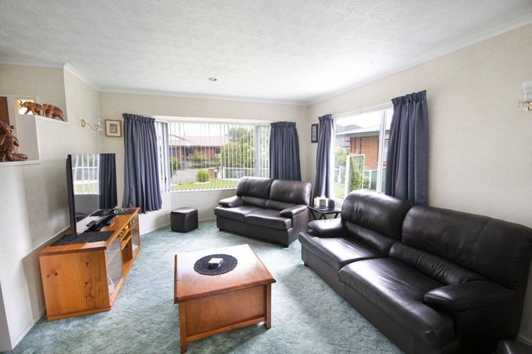 Photo of property in 53 Auckland Road, Greenmeadows, Napier, 4112