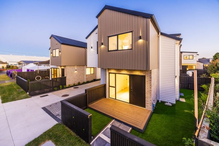 Photo of property in 7/4 Bingara Place, Favona, Auckland, 2024