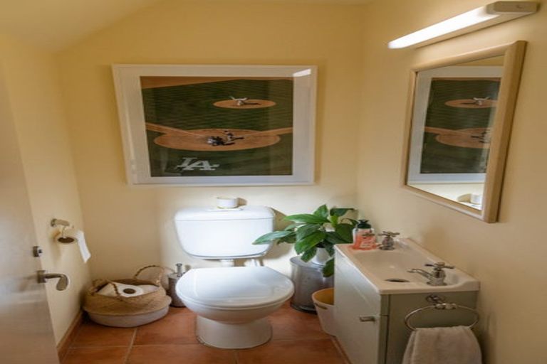 Photo of property in 84 Volga Street, Island Bay, Wellington, 6023