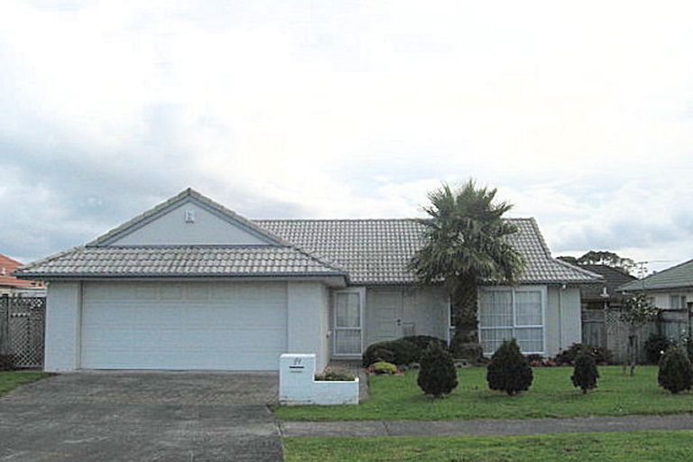Photo of property in 27 Palmcrest Grove, Highland Park, Auckland, 2010