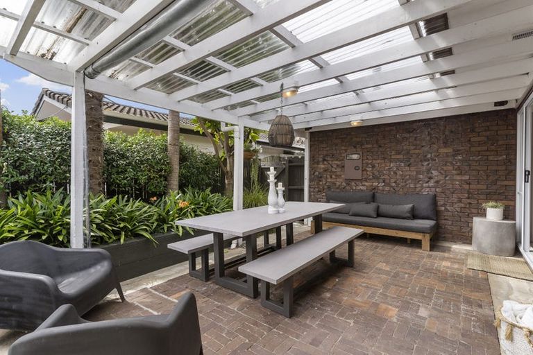 Photo of property in 9 Culver Terrace, Howick, Auckland, 2014