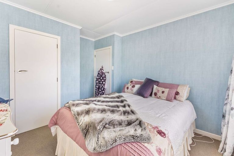 Photo of property in 22a Stafford Street, Waitara, 4320