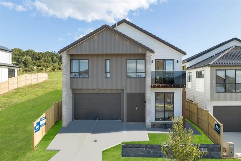 Photo of property in 84 Koromeke Street, Flat Bush, Auckland, 2019