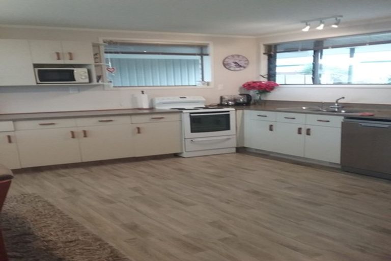 Photo of property in 13 Amun Place, Pomare, Rotorua, 3015