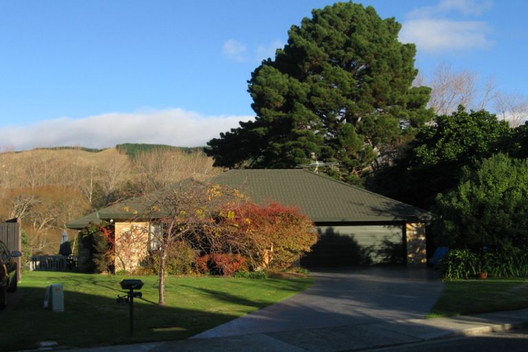 Photo of property in 11 Edgewater Street, Waikanae, 5036