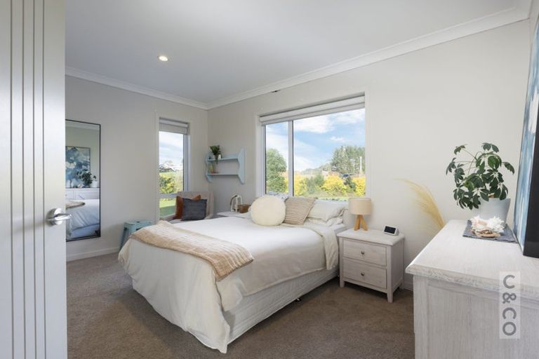 Photo of property in 1242 State Highway 16, Waimauku, 0883