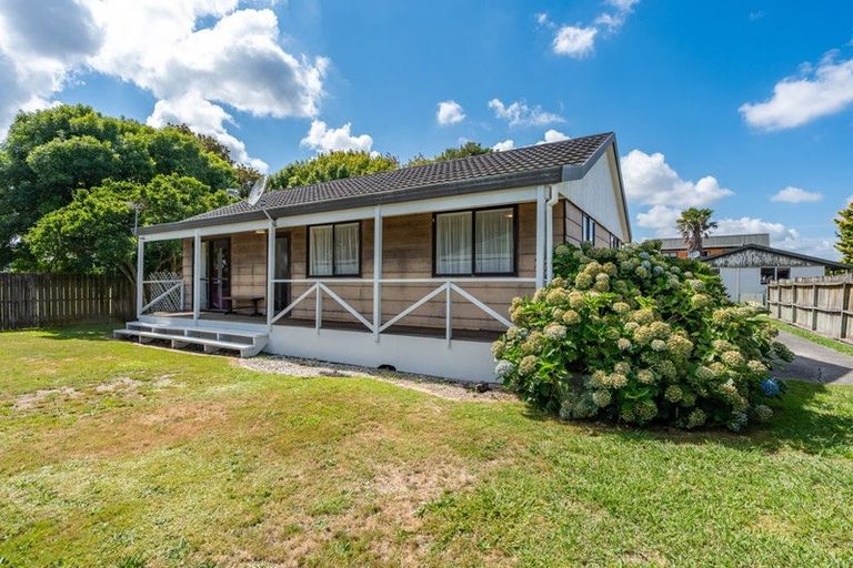 Photo of property in 12a Flemington Place, Nawton, Hamilton, 3200