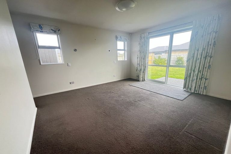 Photo of property in 3 Diane Place, Rolleston, 7614