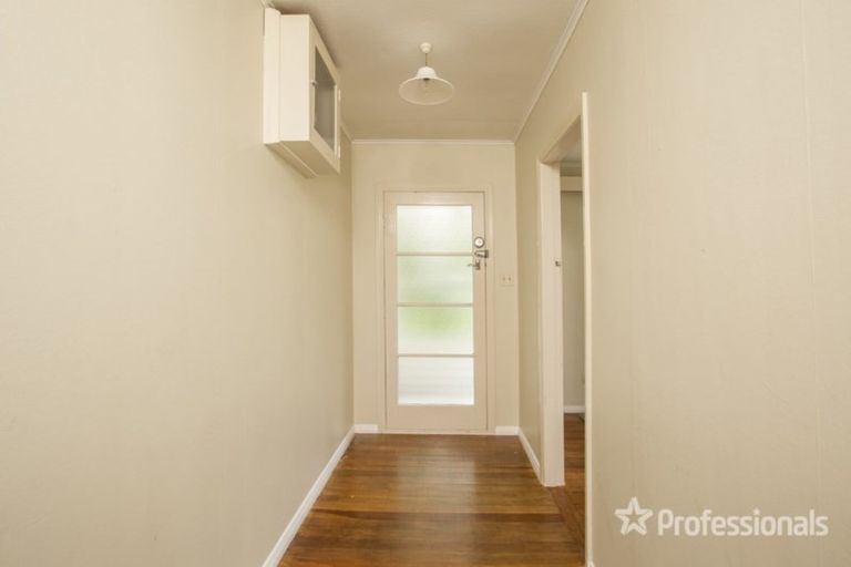Photo of property in 8 Fox Street, Featherston, 5710