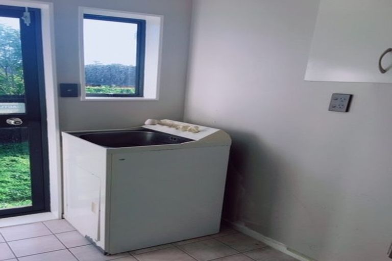 Photo of property in 37 Rochester Crescent, Somerville, Auckland, 2014