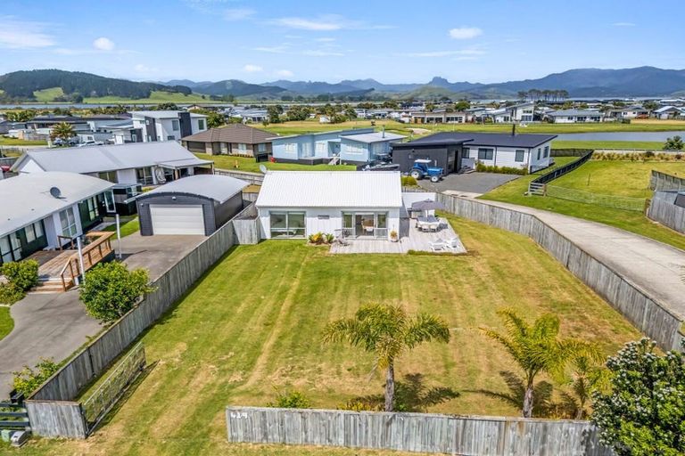 Photo of property in 419 Matarangi Drive, Matarangi, Whitianga, 3592
