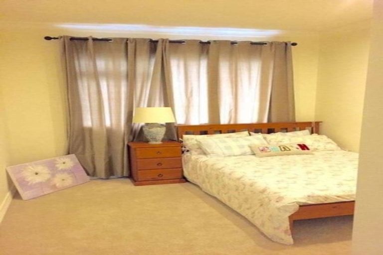 Photo of property in 38 Norman Road, Hauraki, Auckland, 0622