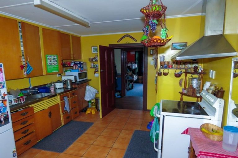 Photo of property in 8 Watson Street, Westport, 7825