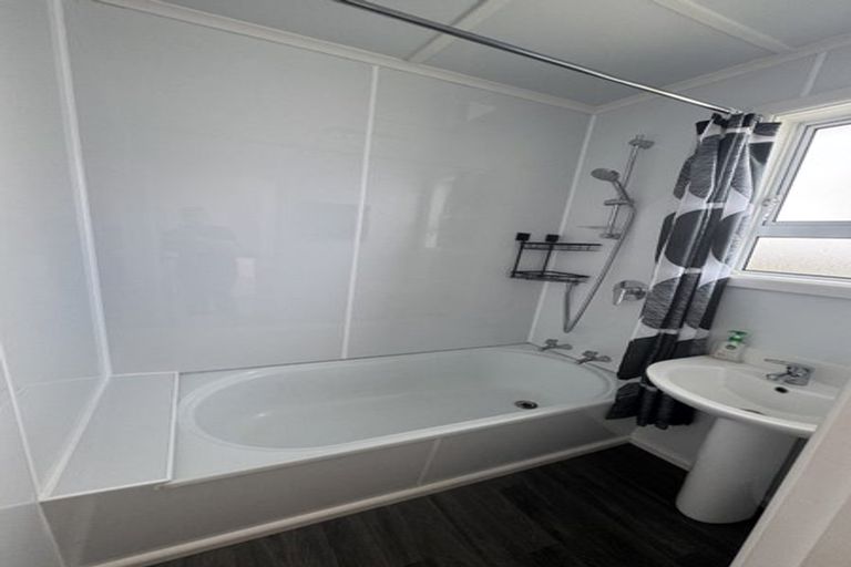 Photo of property in 29 Richmond Avenue, Takaro, Palmerston North, 4410