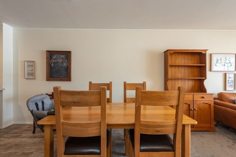 Photo of property in Grosvenor Cl, 13/6 Brown Street, Mount Cook, Wellington, 6021