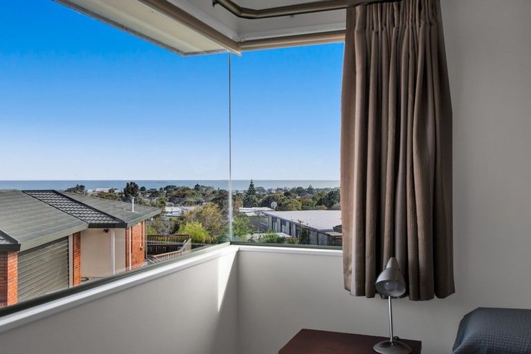 Photo of property in 20a Kellyville Heights, Merrilands, New Plymouth, 4312