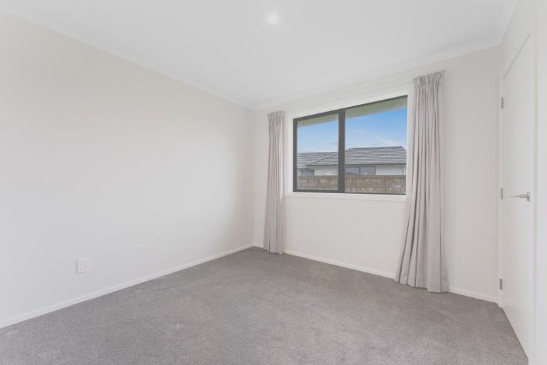 Photo of property in 68 Hinemoa Street, Levin, 5510