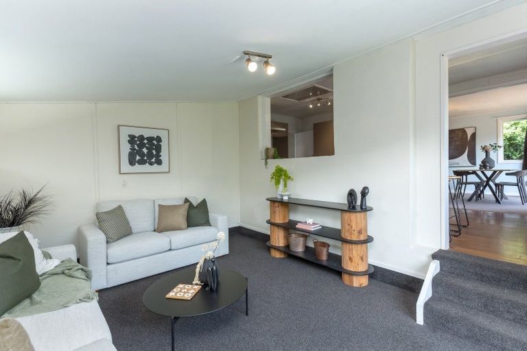 Photo of property in 118 Brandon Street, Featherston, 5710